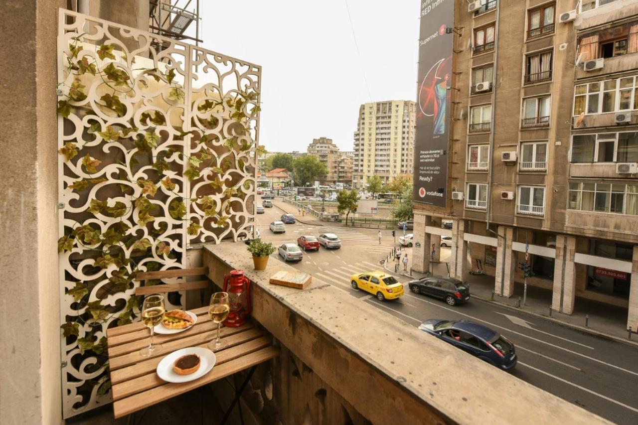 Vintage Elegance, Modern Comfort: 1Br Apartment Overlooking Calea Victoriei Bucureşti Eksteriør bilde